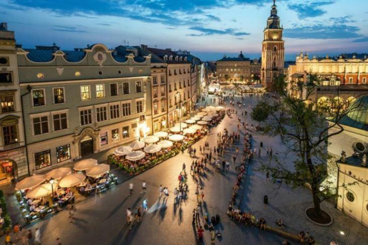 Singer Apartment Old Town Cracovia Esterno foto