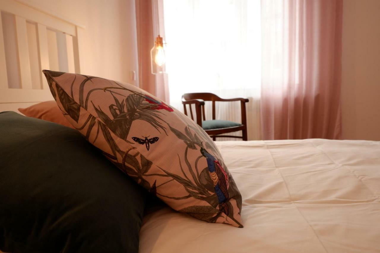 Singer Apartment Old Town Cracovia Esterno foto